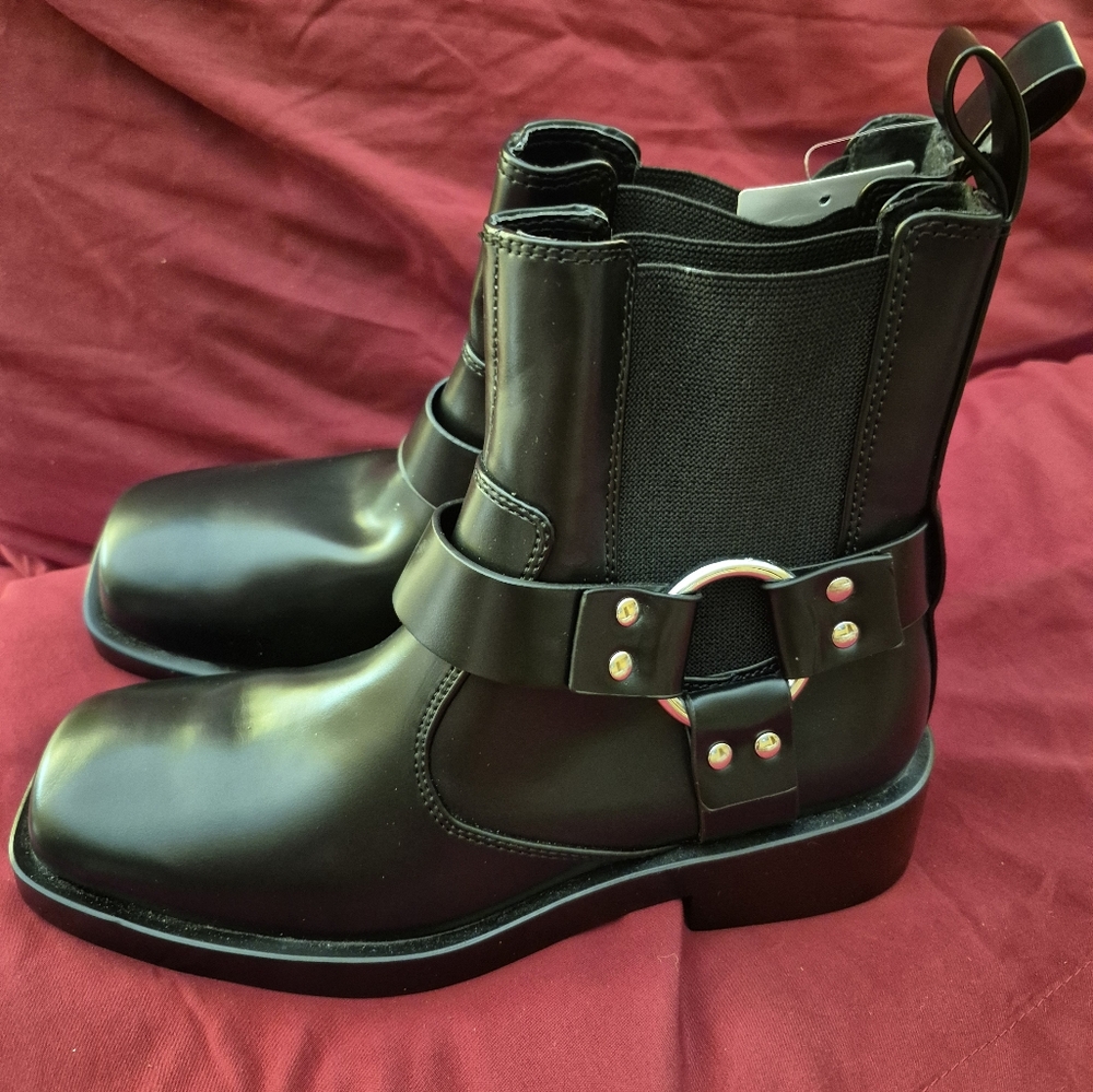 Black Leather Ankle Boots